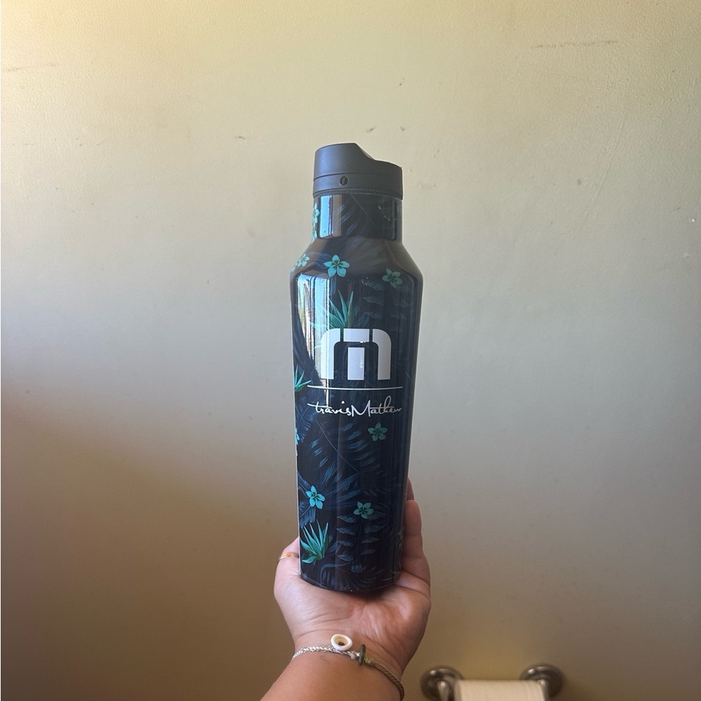 Travis Mathew x Corkcicle Surf City 2